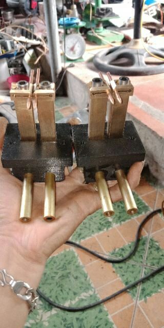 Trụ hàn cell pin cân lực. Điều chỉnh lực.