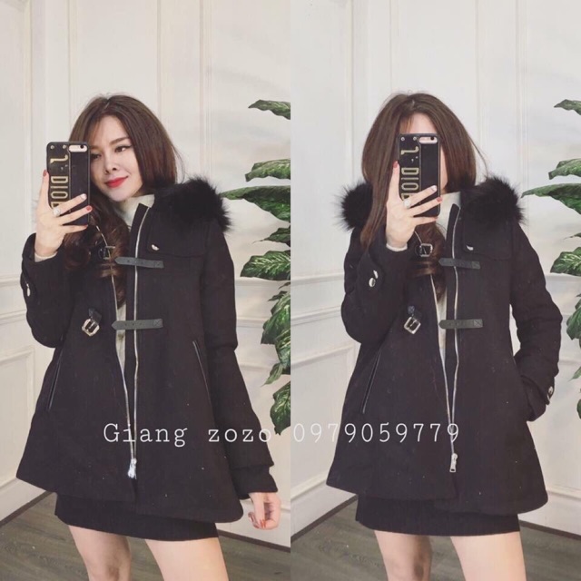Về thêm e áo dạ hot dã man đúng hum lạnhhh❤️❤️❤️ Chất dạ siêu dày Dáng form siêu chuẩn, cứng cáp lém, cổ lông điệu đà.
