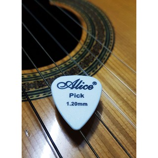 Miêng pick gảy đàn guitar- ukulele nhập khâu Alice 1.2mm