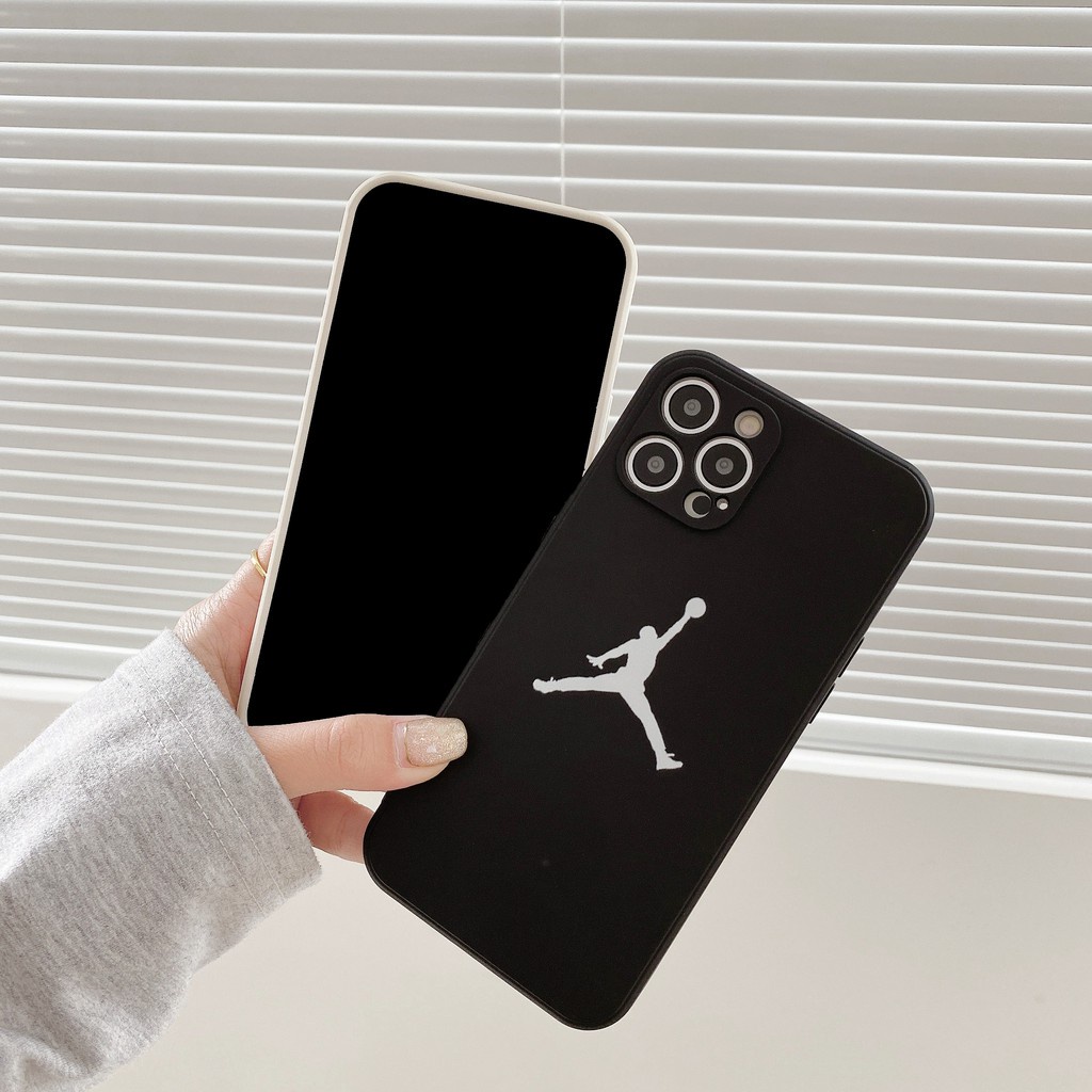 Ốp lưng IPhone  cạnh vuông in hình Jordan BVC 6/6plus/6s/6splus/7/7plus/8/8plus/x/xr/xs/11/12//13/14/plus/promax BVC498