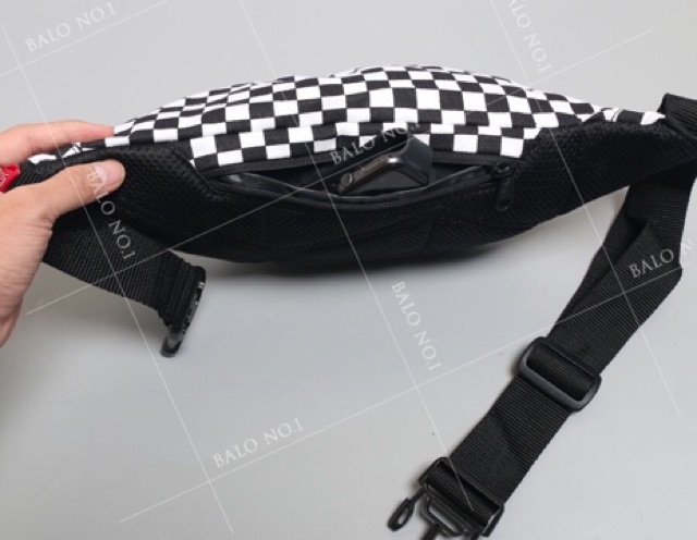 Túi đeo chéo Vans Ward Checkerboard Crossbody Bag Canvany