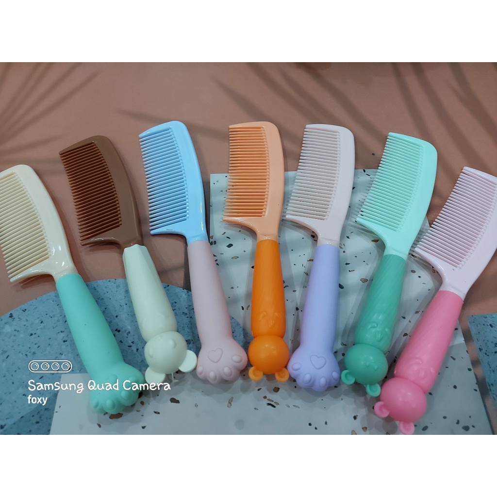 LƯỢC chải tóc tay cầm hình thú mix 2 màu pastel HÀN QUỐC