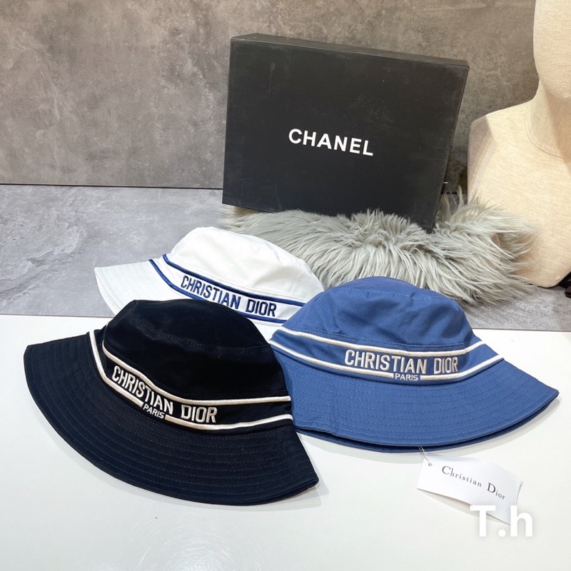 Mũ vành bucket D i o r full tag mác