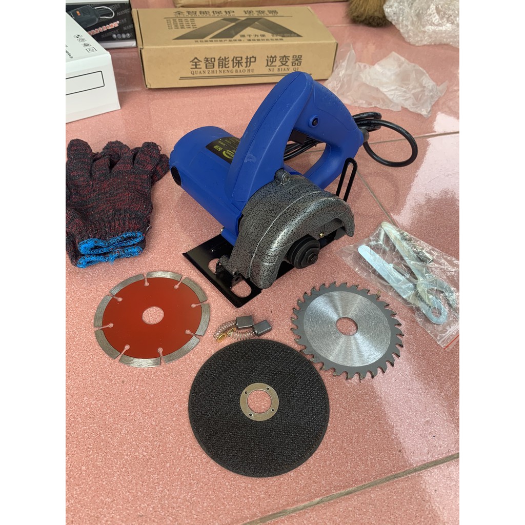 Máy cắt gạch cầm tay