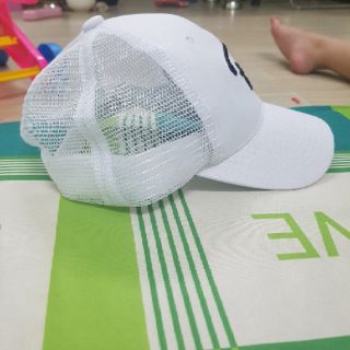 Nón trẻ em