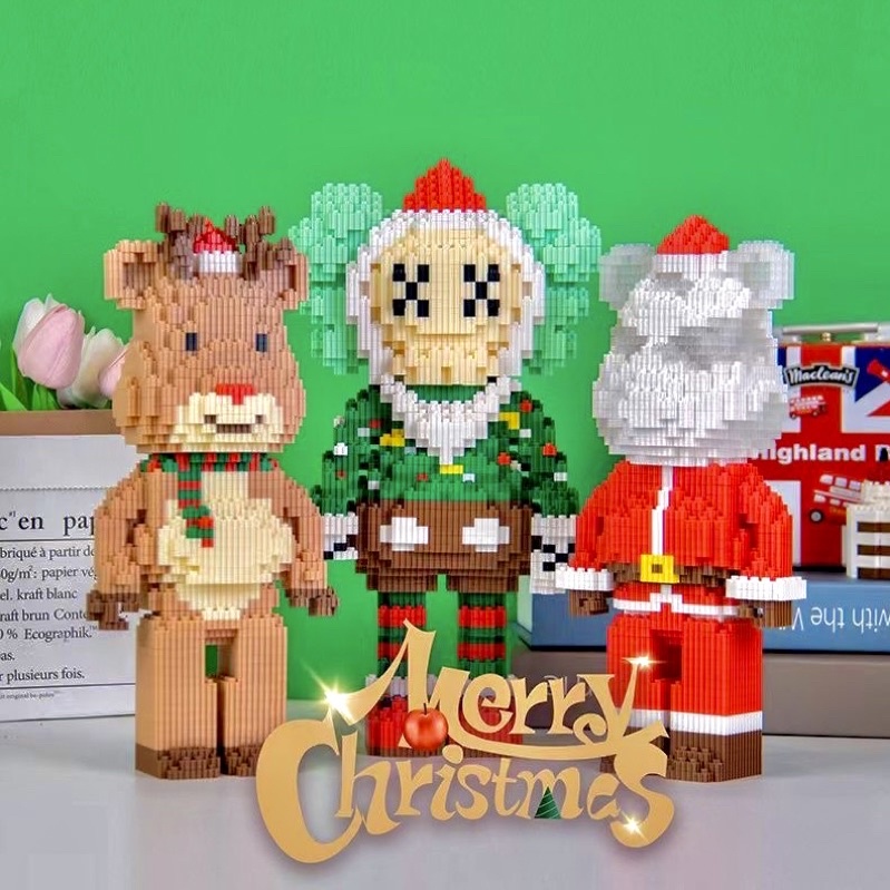 Đồ chơi xếp hình Legogi BEARBRICK NOEL Giáng Sinh gạch răng cưa mô hình lắp ráp lắp ghép quà tặng Giáng Sinh