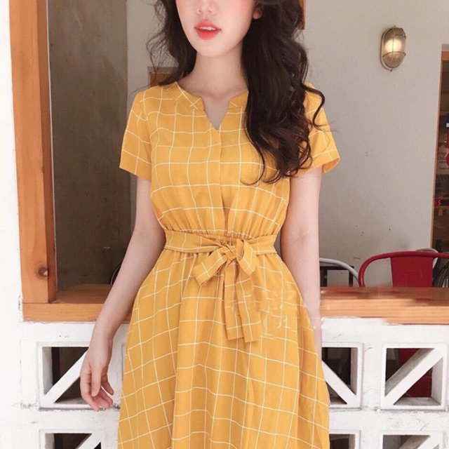 Váy Tk khách đặt Váy kẻ xoè kèm đai hàng TkL1 chuẩn từ chất đến form luôn các tình yêu ơi :)) 220k/váy🍀🍀🍀🍀🍀🍀🍀🍀🍀