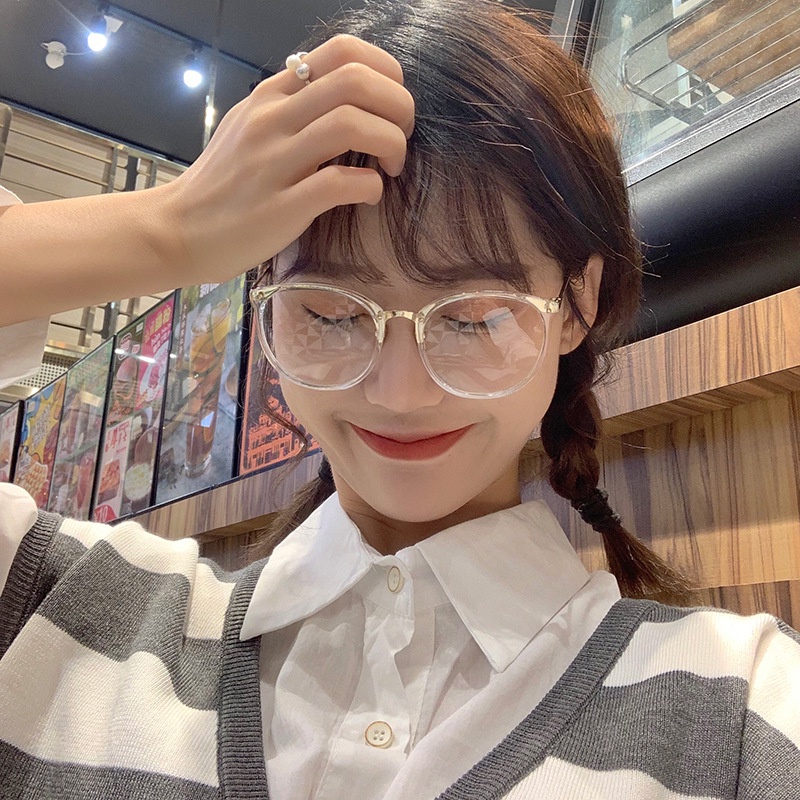 Mắt Kính Gọng Tròn Trong Suốt Phong Cách Retro D145