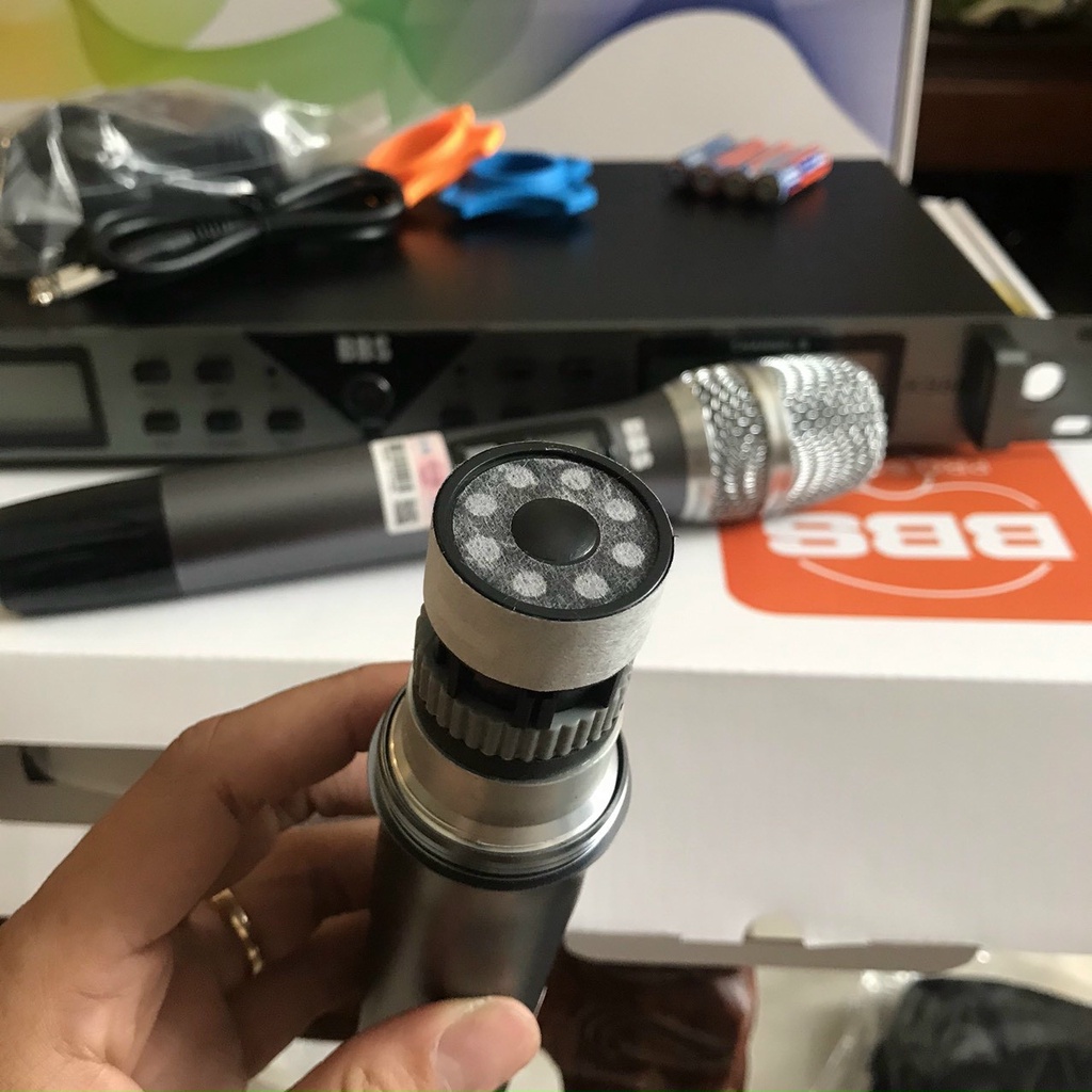 [HCM] Micro không dây BBS K988 - Hàng nhập khẩu năm 2022 - Công Ty Thiên Phúc