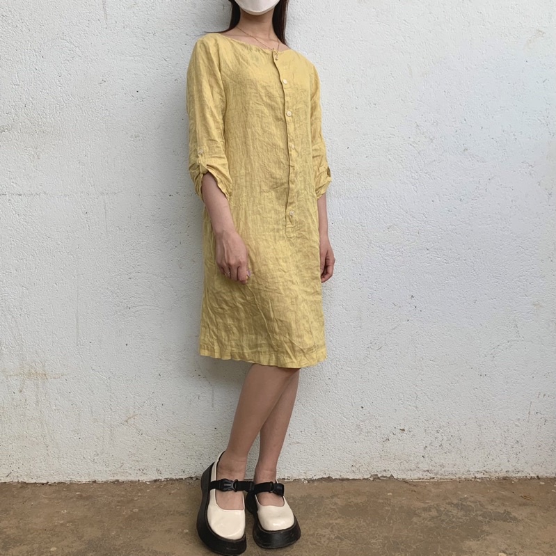 Đầm 2hand chất Đũi màu vàng