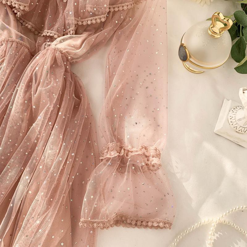 M68 - Đầm công chúa Ulzzang tay bồng eo chun viền ren bèo ngực đính đá kim sa lấp lánh