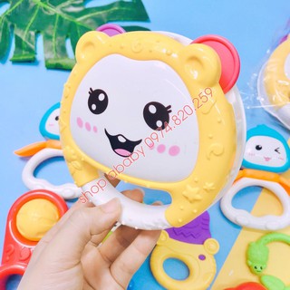 Đồ chơi xúc xắc cho bé