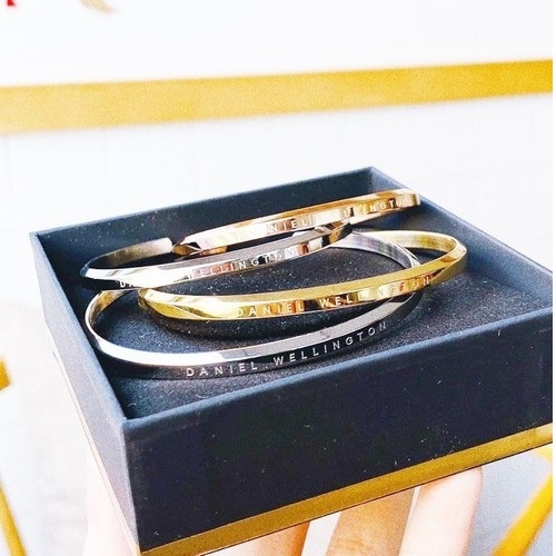 Vòng tay Cuff Ver 1 cao cấp kiểu chữ C, lắc tay đôi dành cho Nam Nữ - ThoiTrangLT🌺🌺 | BigBuy360 - bigbuy360.vn