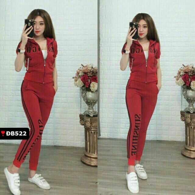 Bộ thể thao dây kéo có nón