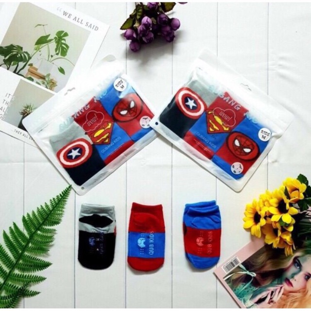 Set 3 đôi tất siêu nhân có chống trơn