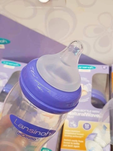 Bình sữa Lansinoh cho bé