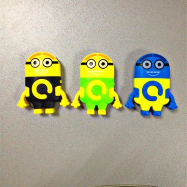 Máy Nghe Nhạc Mp3 Mini hoạt hình hình minion Hỗ Trợ Thẻ Nhớ Micro Sd Tf