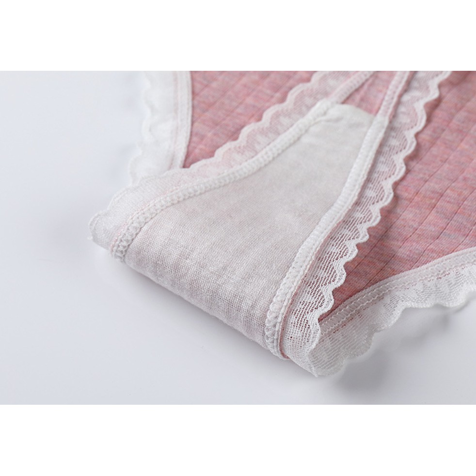 Quần Lọt Khe Cotton Viền Ren Mềm Mại Thoáng Khí Co Giãn Tốt P194