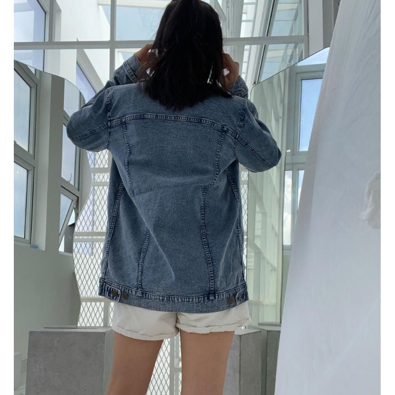 Áo Khoác Denim Màu Xanh Đậm Phong Cách Cá Tính