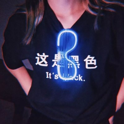 Kính Mát Gắn Đèn Led Phát Sáng Nhiều Màu Sắc Vui Nhộn