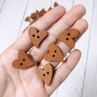 Set 10 nút gỗ hình trái tim