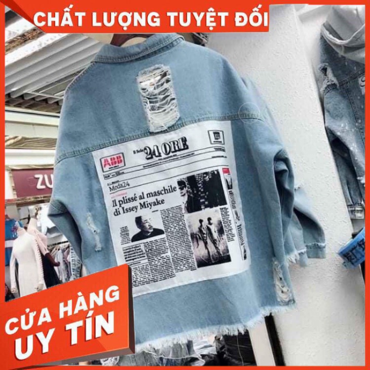 Áo khoác jeans bò jacket T-A-N thời trang UniSex Nam nữ AKJ03 in hình tờ báo màu xanh nhạt - Hàng nhập khẩu