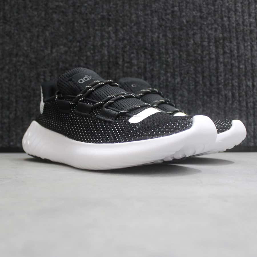 Giày thể thao Tubular hàng có sẵn