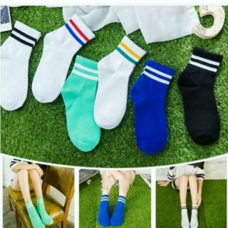 Tất kẻ sọc hàn quốc