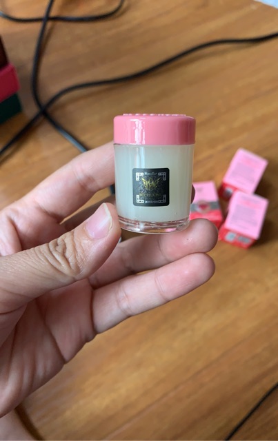 Dưỡng môi thâm loang, dưỡng môi, dưỡng ẩm | BigBuy360 - bigbuy360.vn