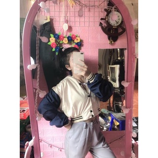 Áo khoát bomber nữ croptop dáng lửng