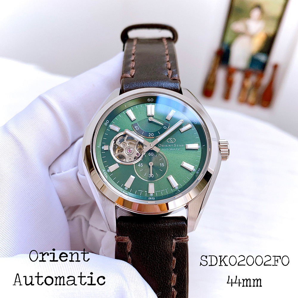 Đồng Hồ Nam Orient Star Dây Da Nâu Mặt Xanh SDK02002F0 Automatic 44mm Chính Hãng