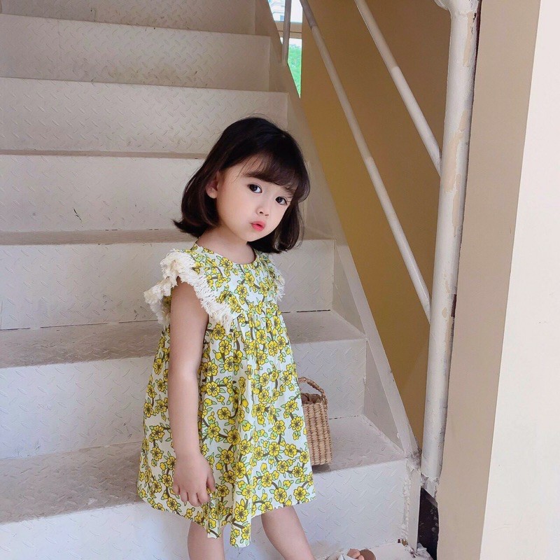 Váy hoa nhí