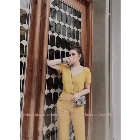 Áo thun giấy cổ tim basic