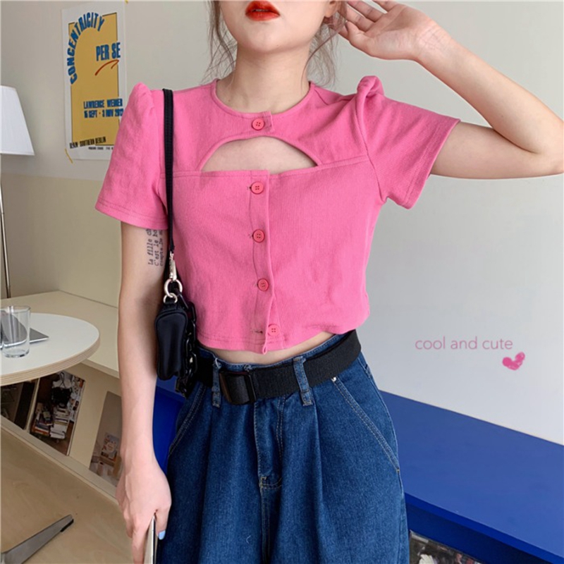 Áo croptop màu hồng trơn phong cách Hàn Quốc