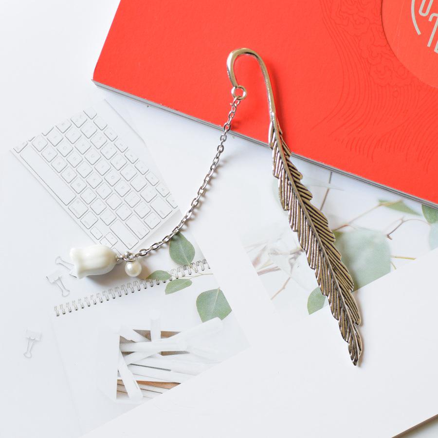 Thẻ Đánh Dấu Sách Hình Lông Vũ