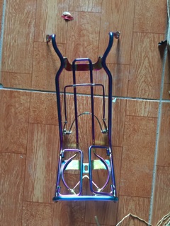 Lượn / Baga titan nắp xe wave 100