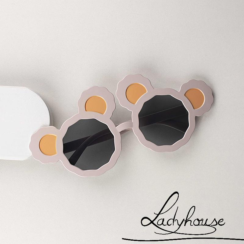 Kính mát hình chú gấu dễ thương vui nhộn cho bé