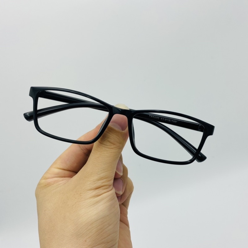 Gọng kính râm Son Tung MTP nhựa dẻo nhẹ bền chống tia UV