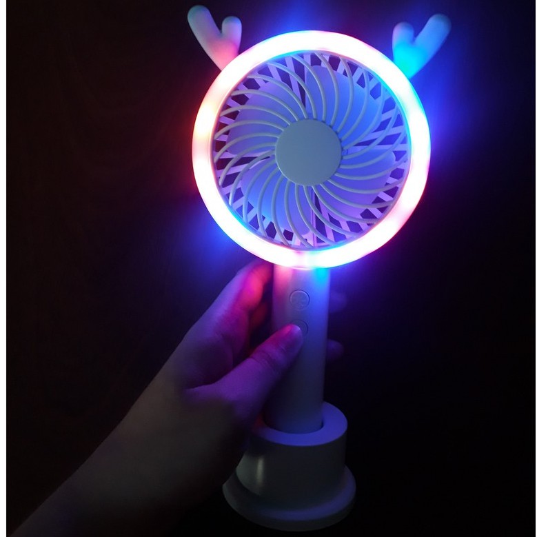 Quạt tính điện có đèn led xinh xắn kèm cáp sạc - màu ngẫu nhiên