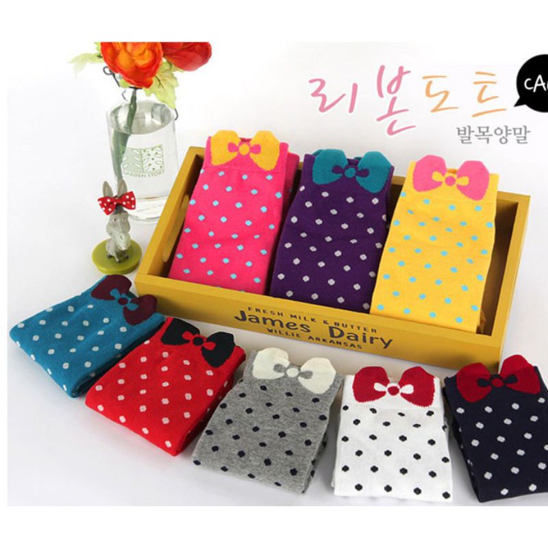 Vớ chân cho bé,,,