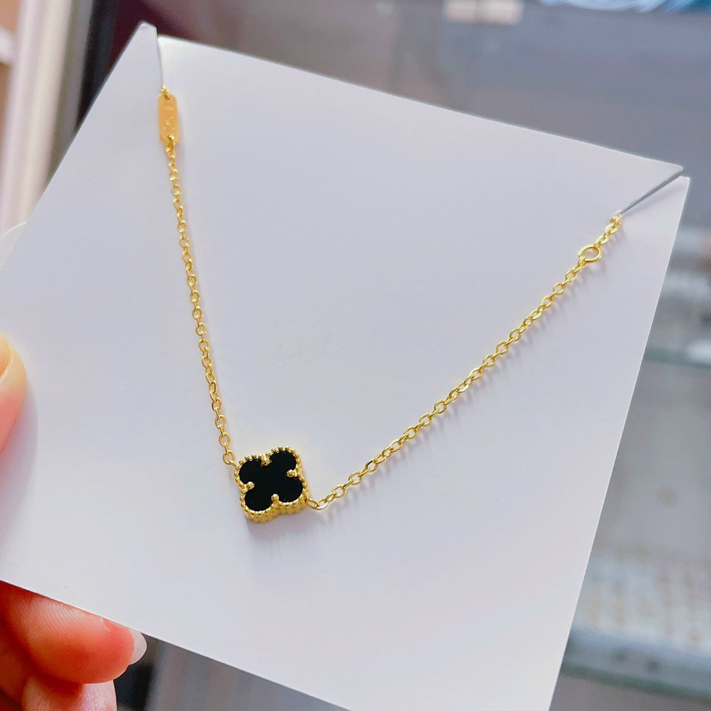 Lắc Tay Cỏ 4 Lá 2 Mặt 2 Màu Titan Ko Đen TT 4413