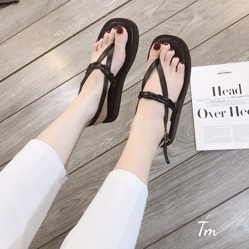 Giày sandal nữ đế bánh mỳ siêu bền đi chơi đi mưa, biển đều được, êm, thoáng chân