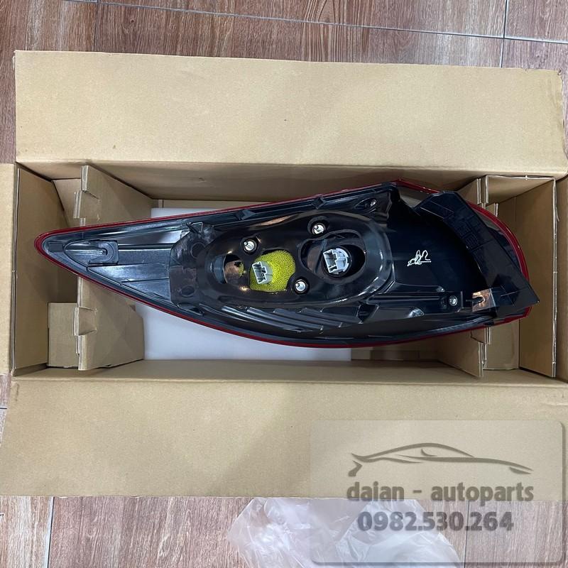 Đèn hậu Mazda CX5 2016 miếng ngoài có LED - K07051160C - K07051150D