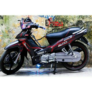 Tem trùm xe Sirius đỏ đen lighting