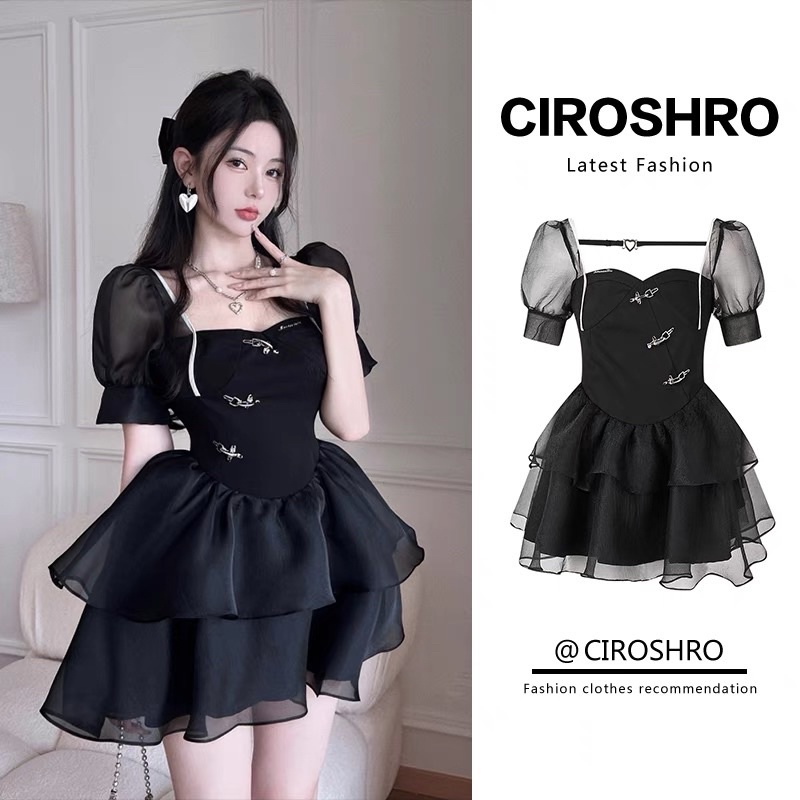SẴN🖤Đầm ulzzang cúc khoá xoè tầng voan sóng/ Váy đen tay phồng dáng ngắn Hàn Quốc