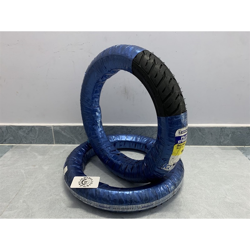 Vỏ lốp xe MICHELIN PILOT STREET 2 Không ruột size 14, 17 inch