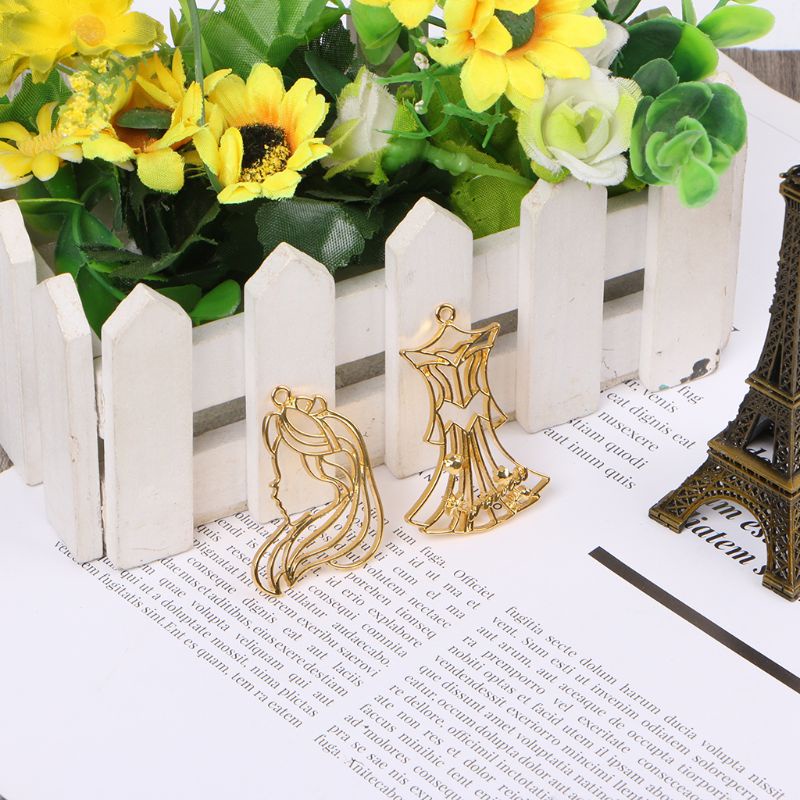 Ghim Cài Áo Hình Váy Công Chúa Hoạt Hình Thanh Lịch Thời Trang