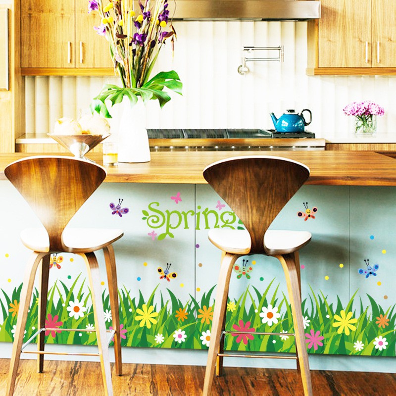 Decal dán chân tường Hoa cỏ xanh mùa xuân AmyShop DCT036 ( 60 x 134 cm)