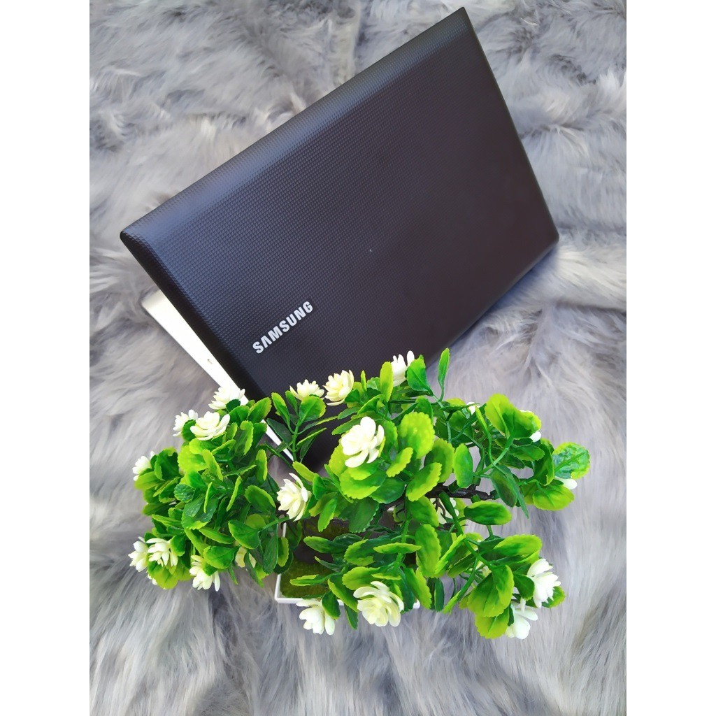 Combo Laptop cũ giá rẻ Core i3, i5, i7 ram 4gb - 8gb