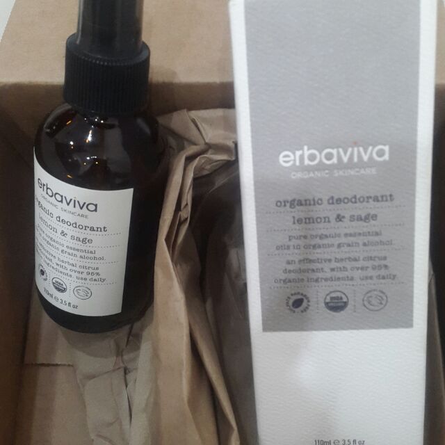 Xịt khử mùi organic Erbaviva